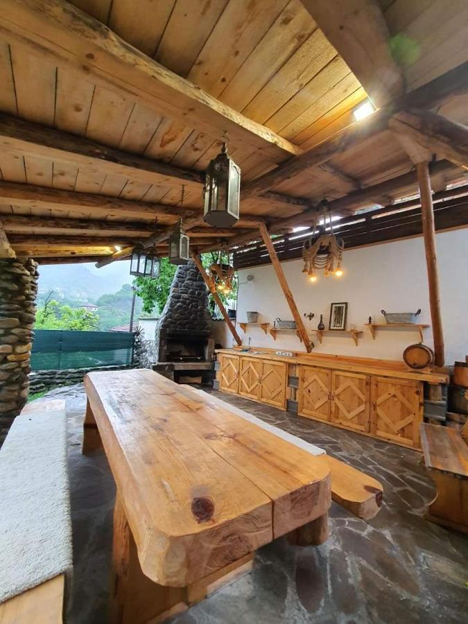 Отель Къща Дьовлень/House Dyovlen Девин Экстерьер фото
